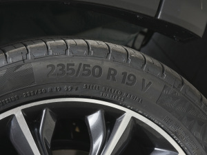 2022290T (q)L 5 ݆̥ߴ