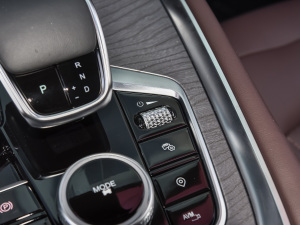 2022290T (q)L(fng) 7 {(dio)(ji)