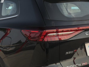 2022款390T 四驱浩瀚版 5座 尾灯