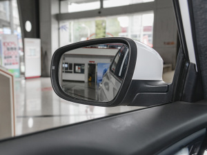 2022Ӣ۰ 1.5L CVTA ^