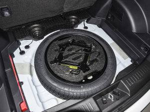 2022PLUS ؈(lin) 1.5T CVTƷ(yu) ̥