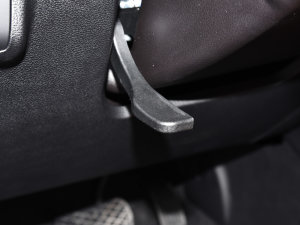 2022(j)Ӣ۰ 1.5L CVTr(sh) п؅^(q)