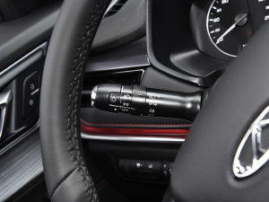 2022(j)Ӣ۰ 1.5L CVTr(sh) п؅^(q)