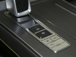 20221.5T CVTFS޶ F v܇Ƅ