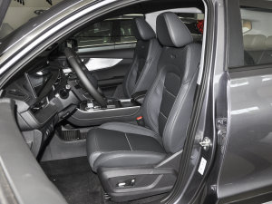 2022款1.5T CVT豪华型+ 主驾驶座椅