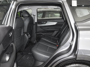 2022款1.5T CVT豪华型+ 后排空间