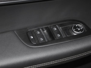 20221.5T CVTA+ п؅^