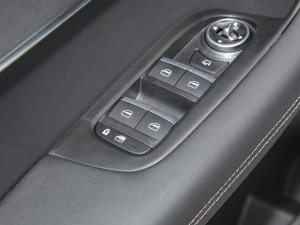 20221.5T CVTF+ п؅^