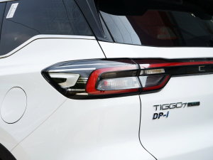 2023款1.5T 智远型 尾灯