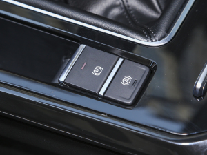 2023ܰ 1.5T քӳlʿ v܇Ƅ