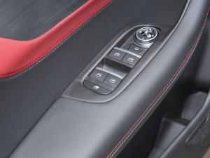 2023ܰ 1.5T CVTӢ {܇ƅ^	