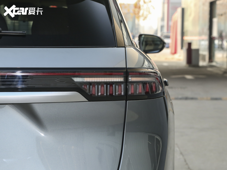 2023����9 2.0T �Ԅ�(d��ng)���(q��)���A�� 5��