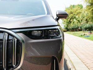 2023400T (q)A 5 (x)(ji)^