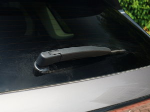 2023400T (q)A 5 (x)(ji)^