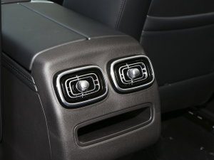 2023400T IȰ 5 п؅^