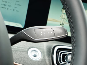 2023400T (q)A 7 п؅^(q)