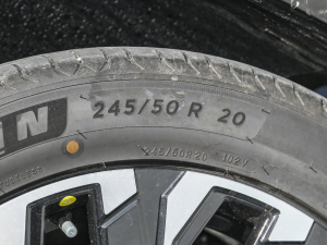 20232.0T ԄӃ(q)F 5 (x)(ji)^