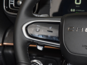 20232.0T Ԅ(dng)(q)A 7 п؅^(q)