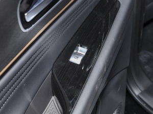 20232.0T ԄӃF 5 п؅^