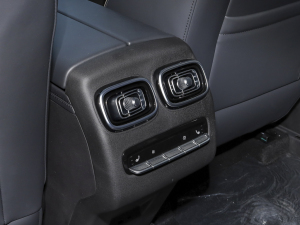 2023400T (q)F 5 п؅^(q)