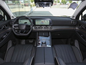 2023400T (q)A 7 п؅^(q)