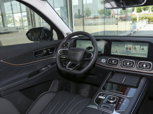 2023400T (q)A 7 п؅^(q)