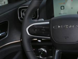 2023400T (q)A 7 п؅^(q)