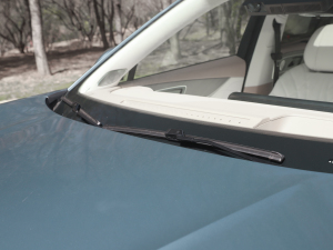 2023400T (q)A 5 (ji)^