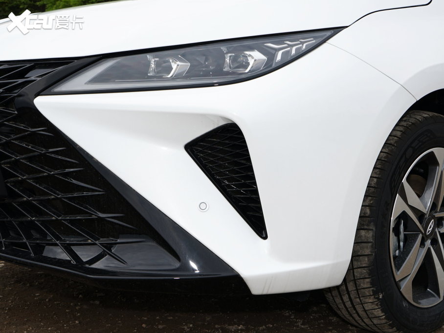 20235 GT 1.5T CVT