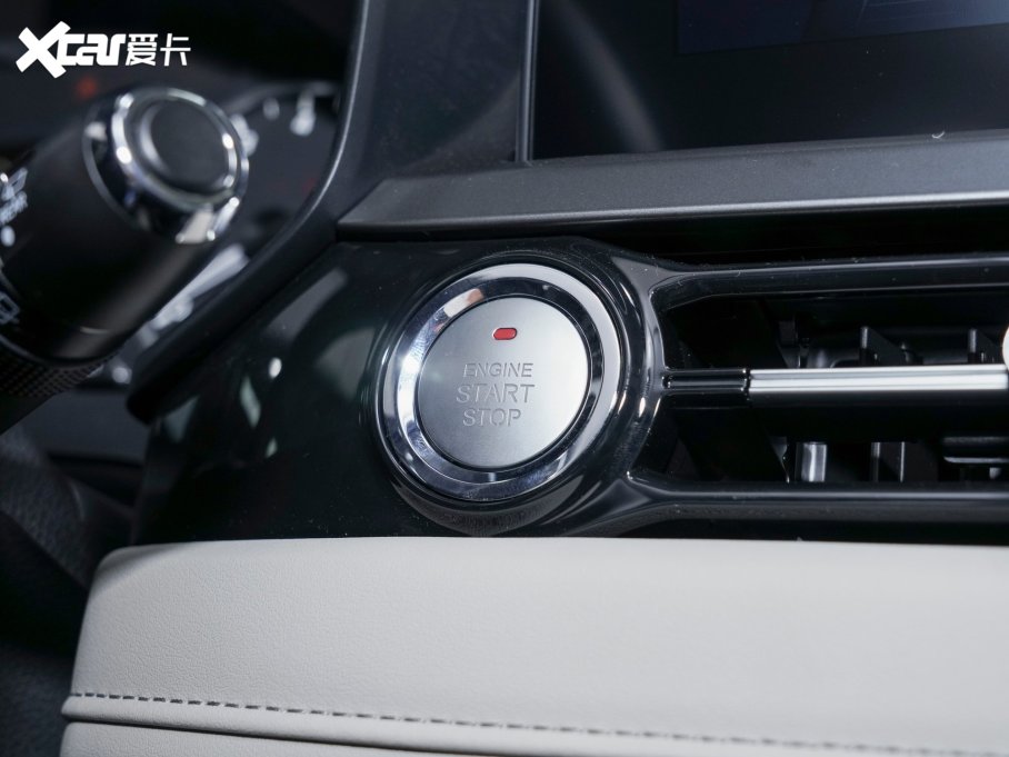 2023����5x 1.5L CVT�r����