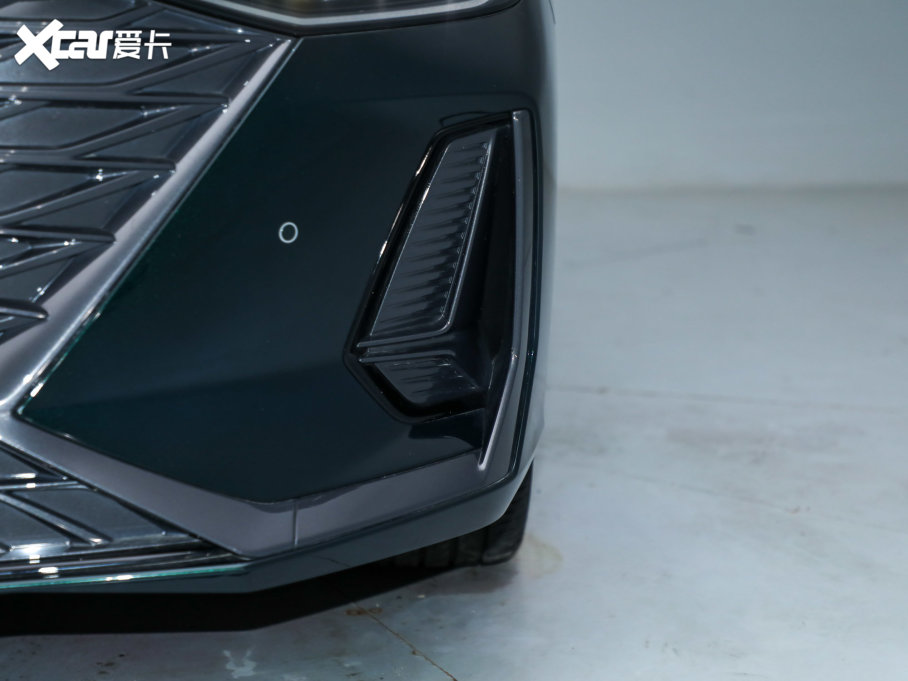 20238 ܰ 2.0T DCT