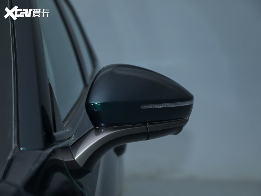 20238 ܰ 2.0T DCT