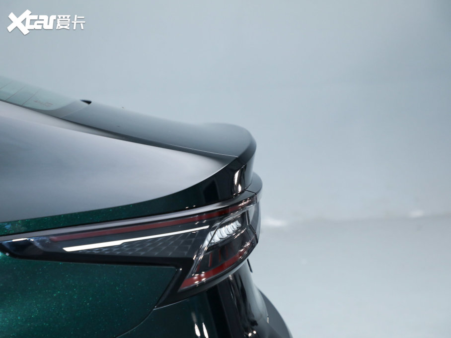 20238 ܰ 2.0T DCT