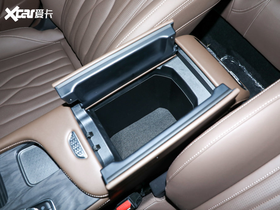 20238 ܰ 2.0T DCT