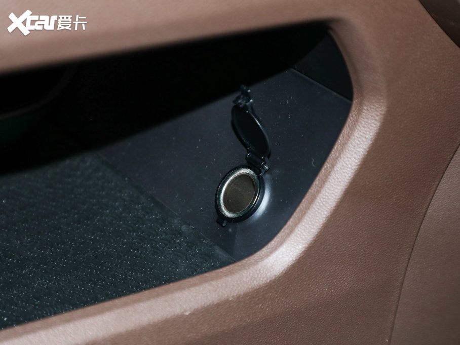 20238 ܰ 2.0T DCT