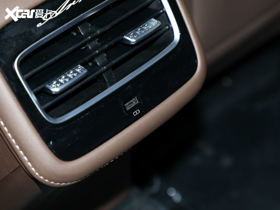 20238 ܰ 2.0T DCT