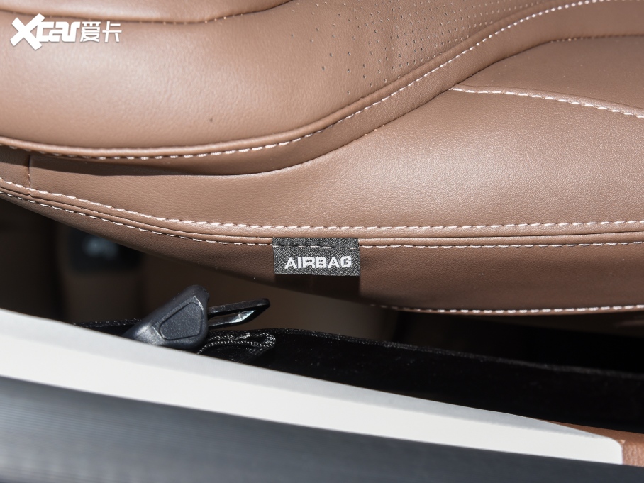 20238 ܰ 2.0T DCT