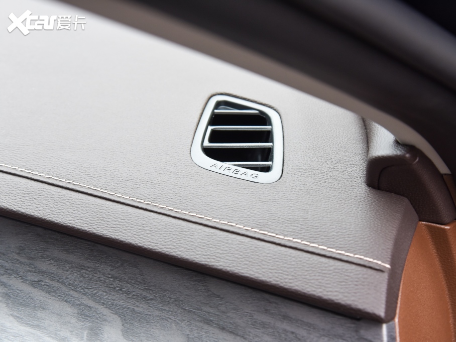 20238 ܰ 2.0T DCT