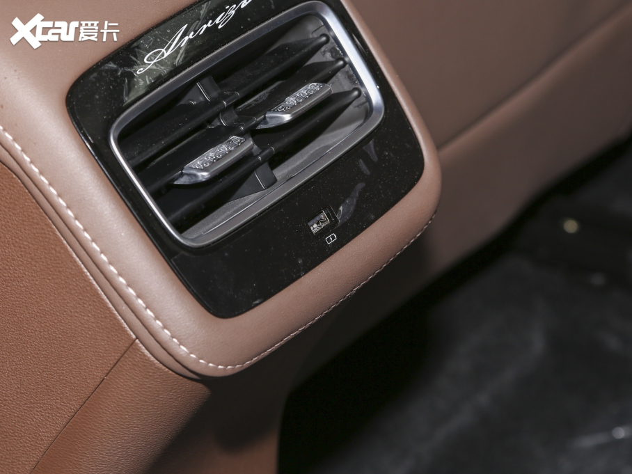 20238 ܰ 2.0T DCTY