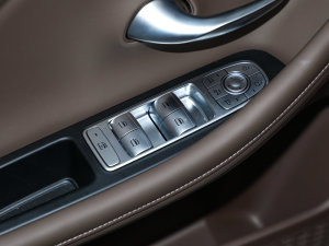 2023ܰ 2.0T DCT п؅^