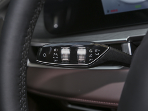 2024܊ 290T p 7 п؅^