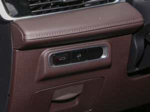 2024܊ 290T p 7 п؅^