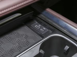 2024܊ 290T p 7 п؅^