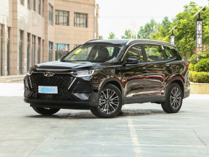 2024款冠军版 290T 两驱闪耀版 5座 左前45度