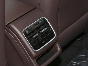 2024܊ 290T p 5 п؅^