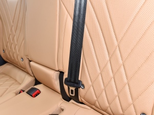 2024܊ 390T (q)p 7 g