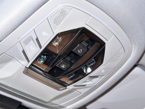 2024܊ 390T p 7 п؅^