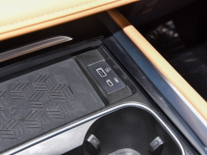 2024܊ 390T p 7 п؅^