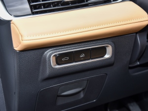 2024܊ 390T p 7 п؅^