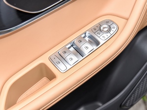 2024܊ 390T p 7 п؅^